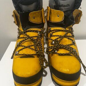 Koflach Arctis Exped Mountaineering Boot